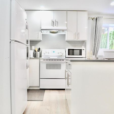 Stylish 1 Bedroom Suite In North Vancouver 10 Mins Ski Экстерьер фото