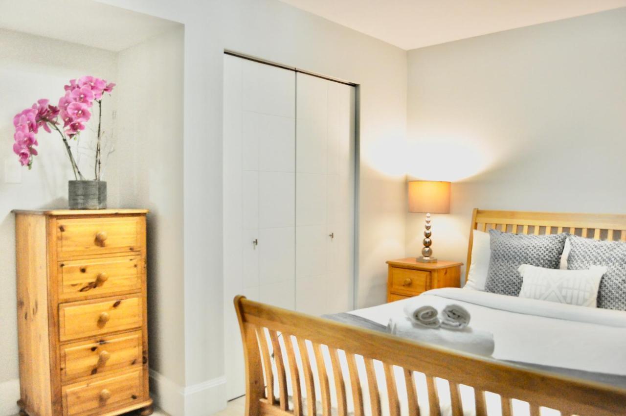 Stylish 1 Bedroom Suite In North Vancouver 10 Mins Ski Экстерьер фото